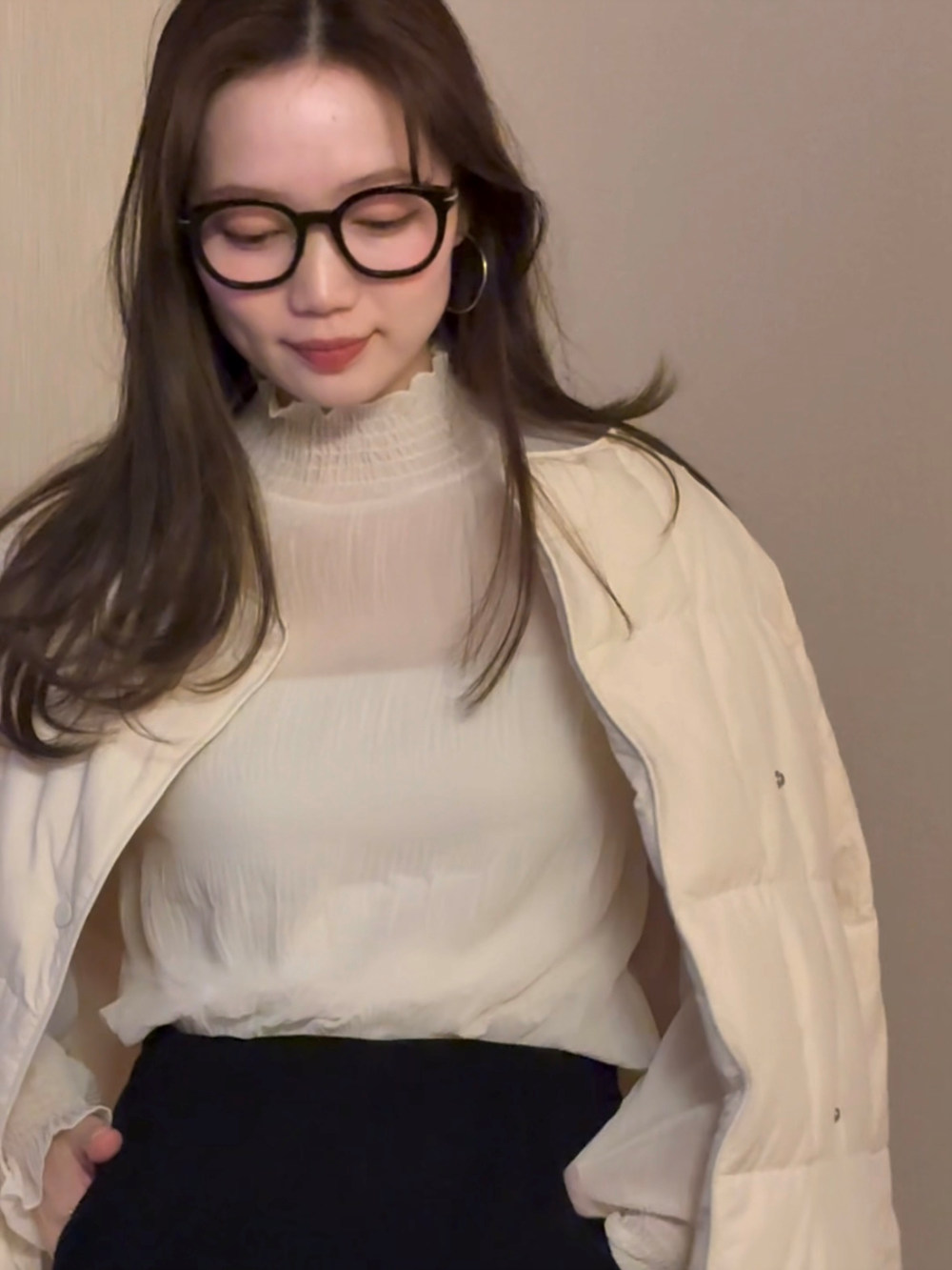 シャーリングフリルハーフネックリンクルブラウス | 詳細画像15