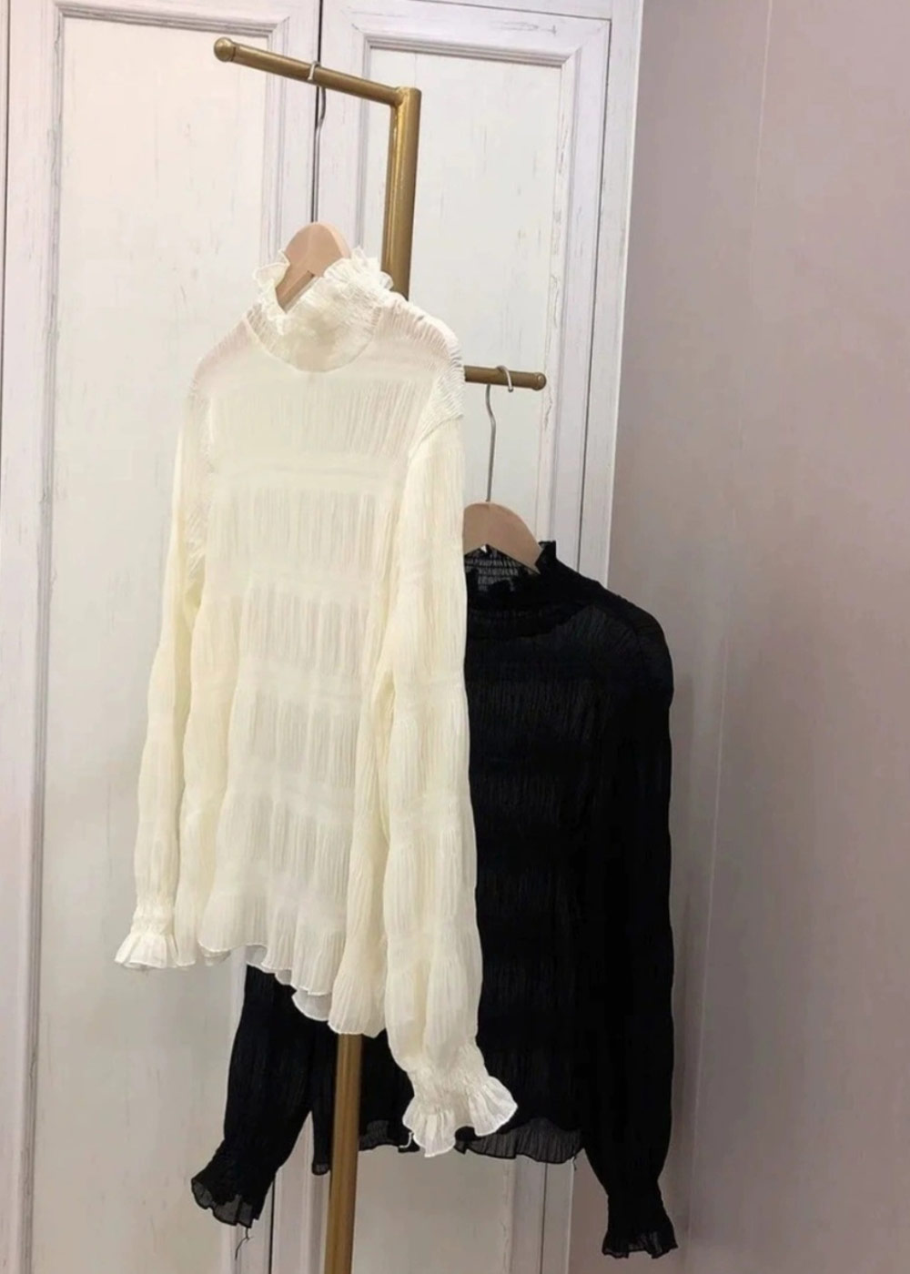 シャーリングフリルハーフネックリンクルブラウス | 詳細画像19