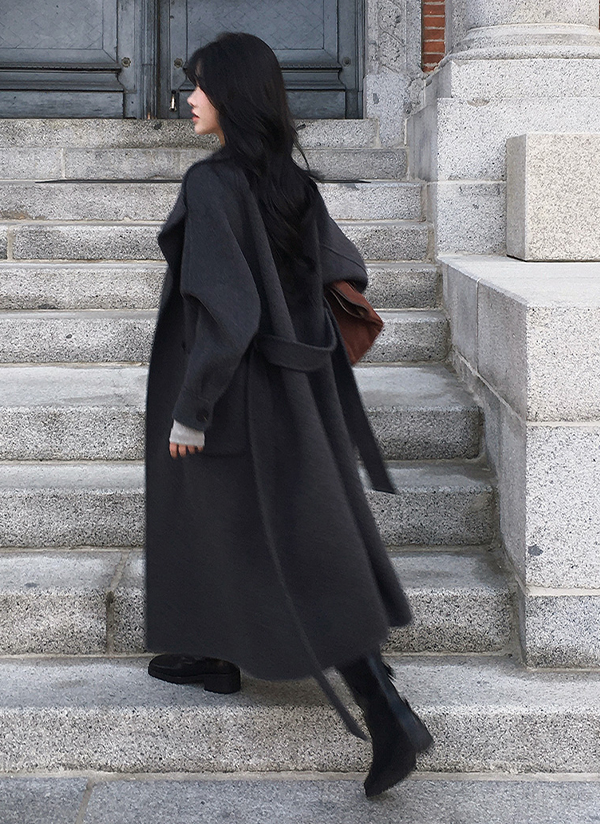 STUNNING LURE⭐︎ツイードPコート⭐︎ブラック⭐︎サイズ1 beidelli made]ストラップ付ウールスタンドカラーボクシーコート