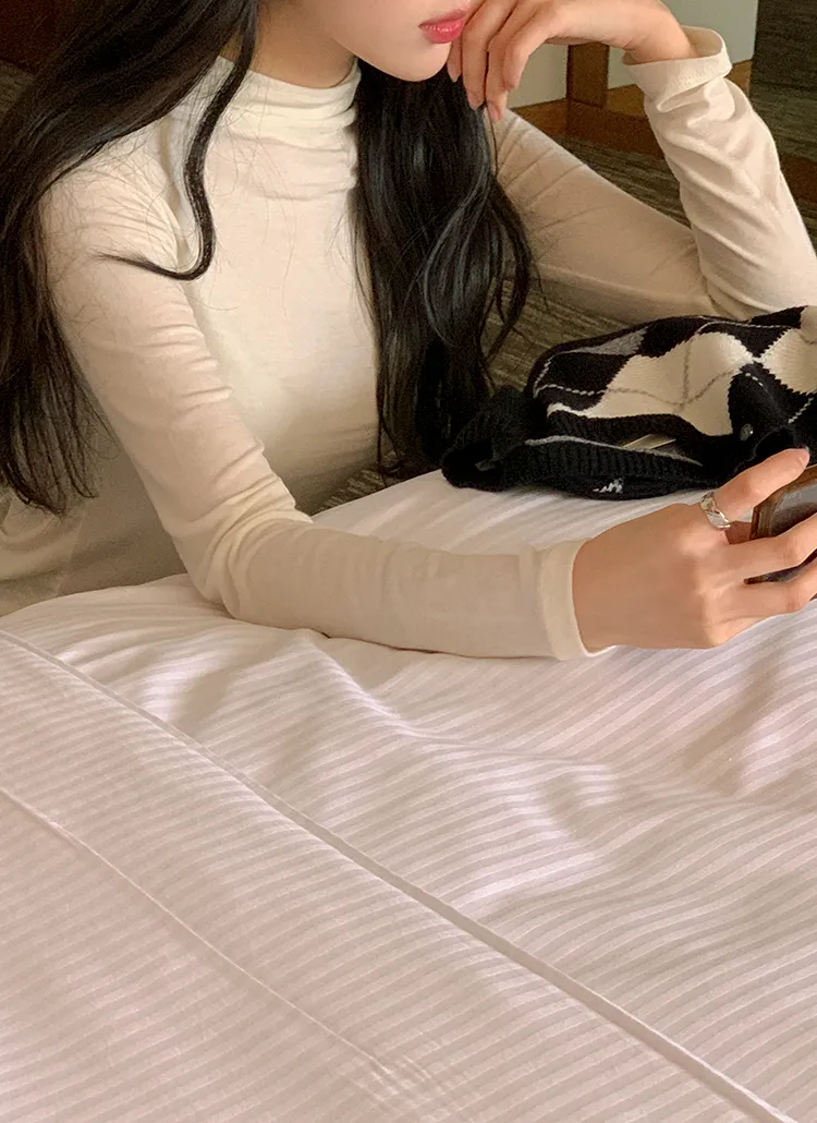 モックネック長袖Tシャツ | reine | 詳細画像1