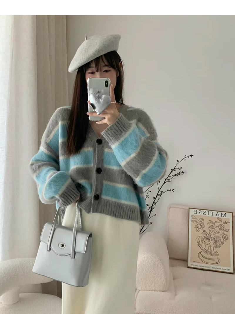 Vネックボーダーソフトカーディガン | 詳細画像2