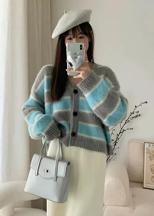 Vネックボーダーソフトカーディガン | 詳細画像1