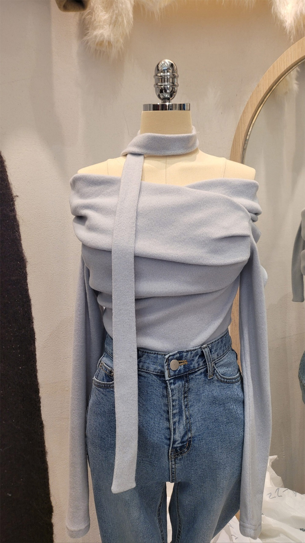 ストラップ付起毛ドレープオフショルTシャツ | 詳細画像15