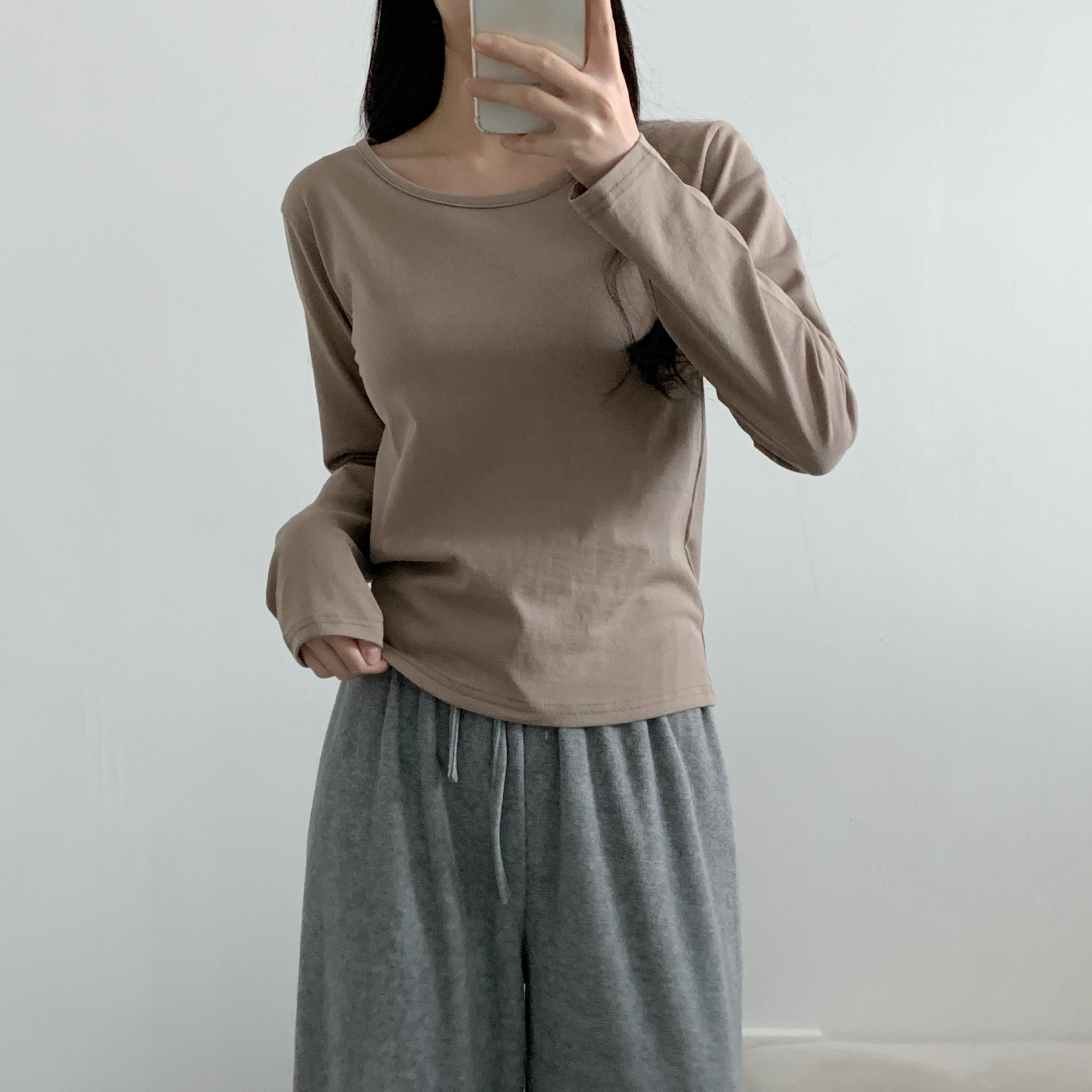 ラウンドネック長袖コットンTシャツ | 詳細画像21