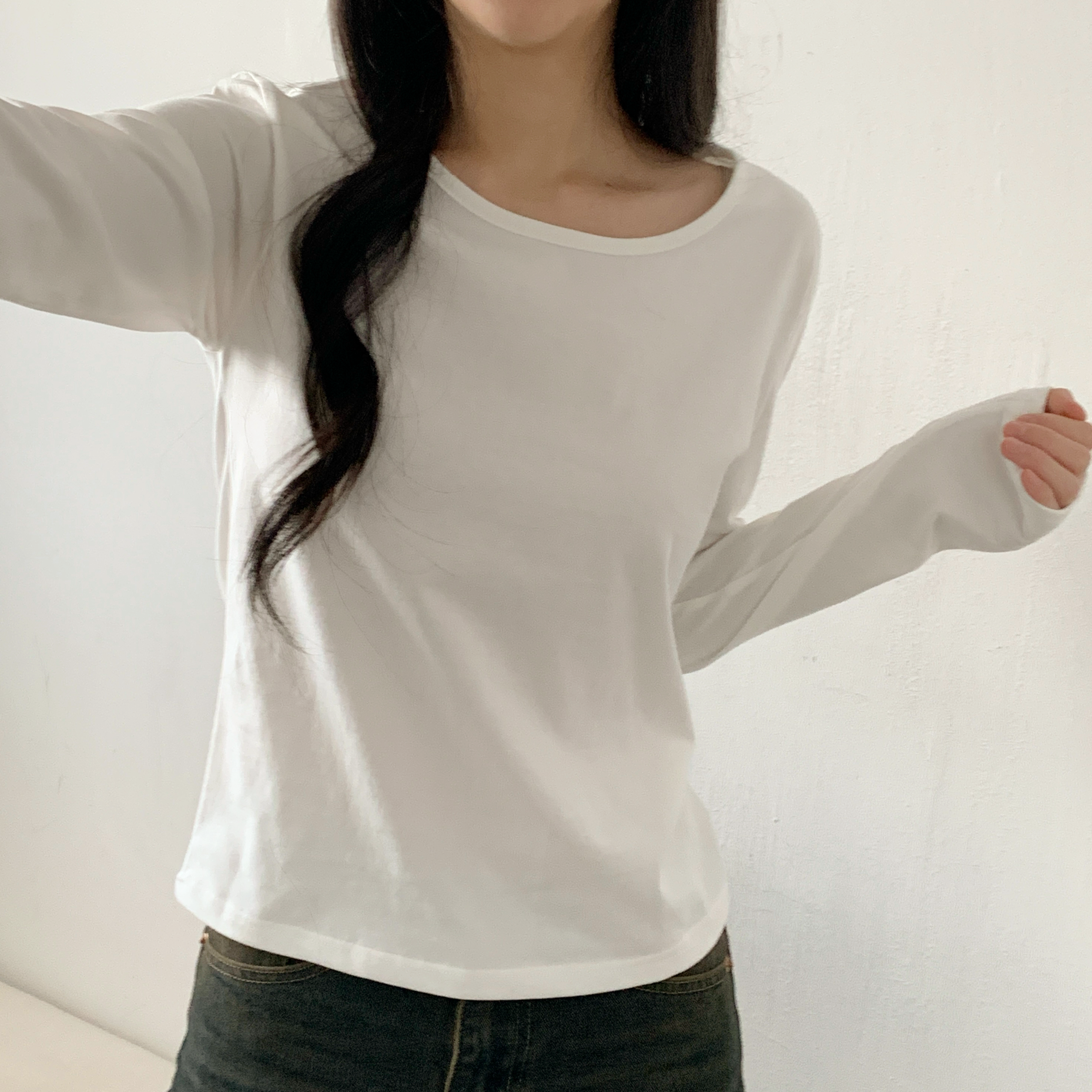 ラウンドネック長袖コットンTシャツ | 詳細画像10