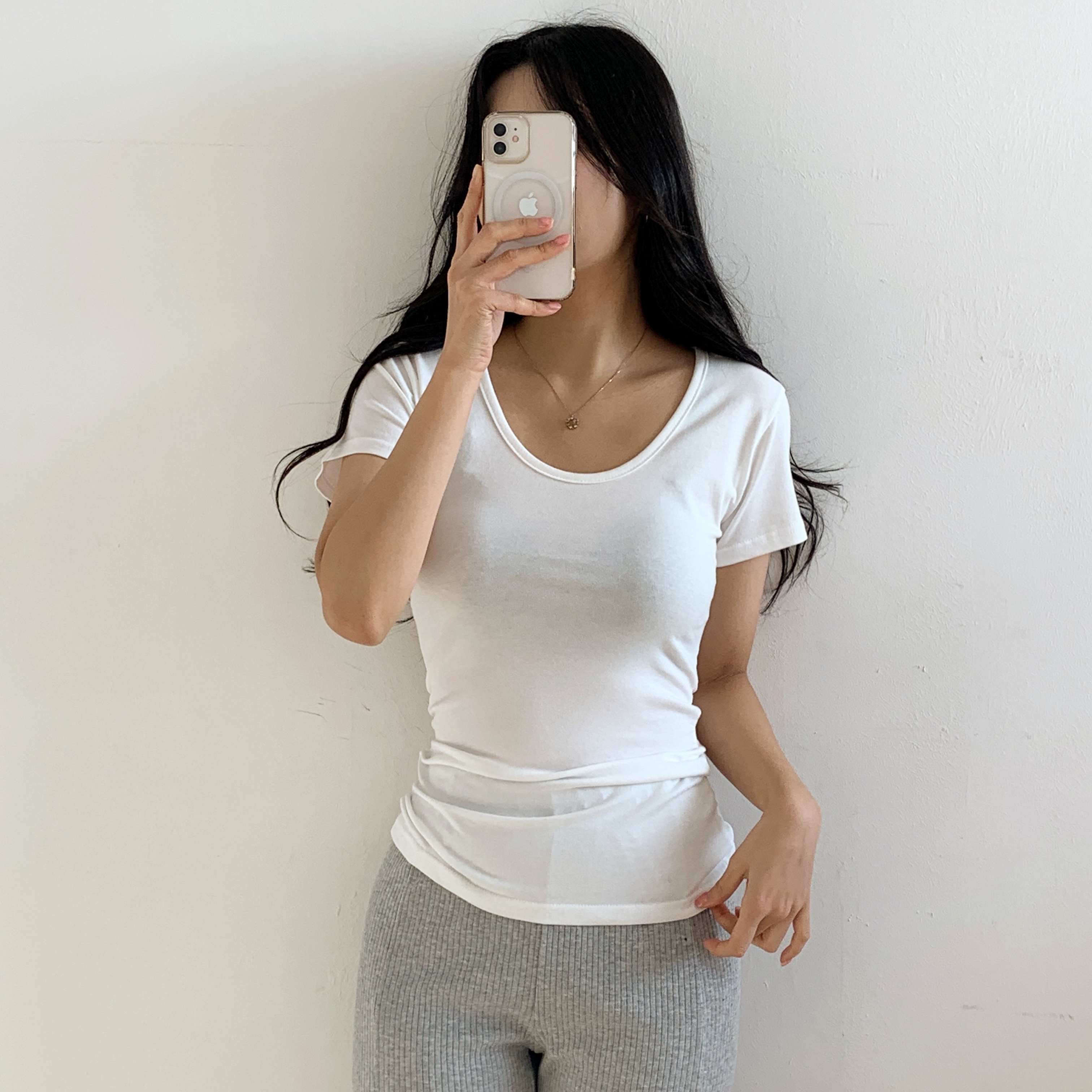 モダール混Uネック半袖スリムTシャツ | 詳細画像9