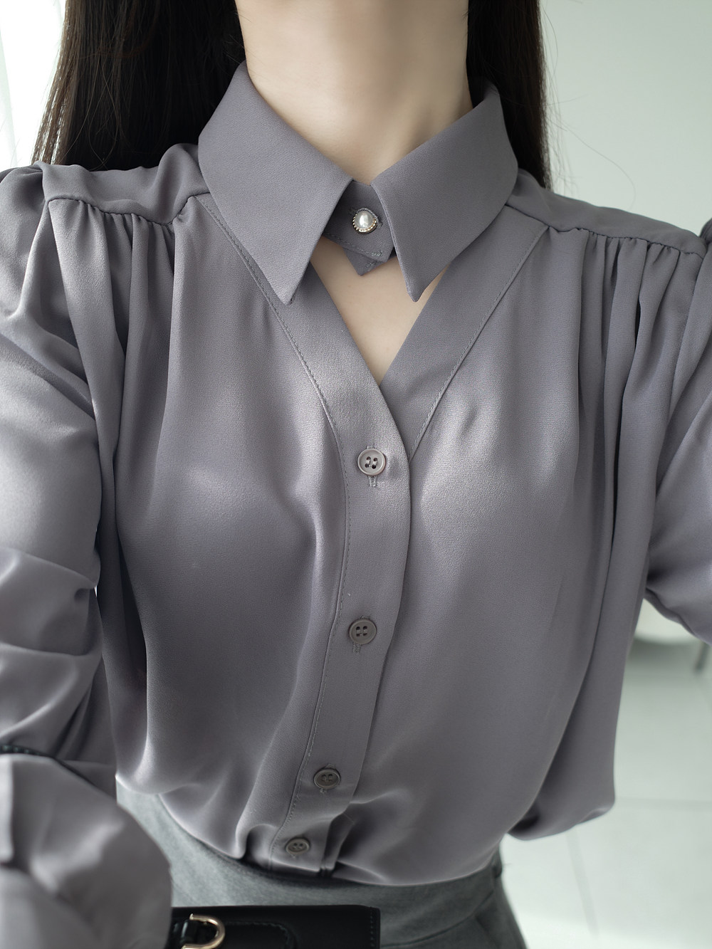 エコパールカットアウトカラーブラウス | 詳細画像10