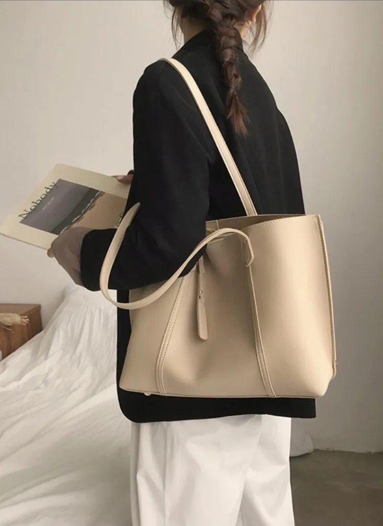 タグ付ステッチスクエアトートバッグ | 詳細画像1