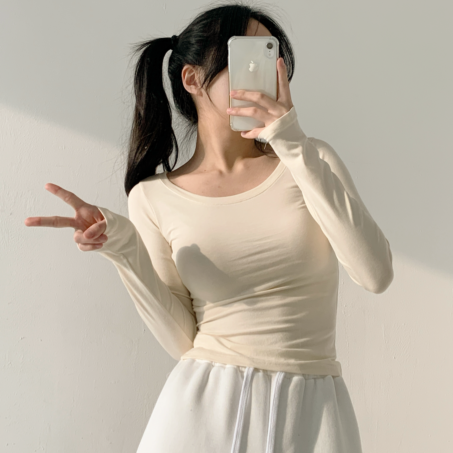 モダール混ワイドネックスリムTシャツ | 詳細画像17