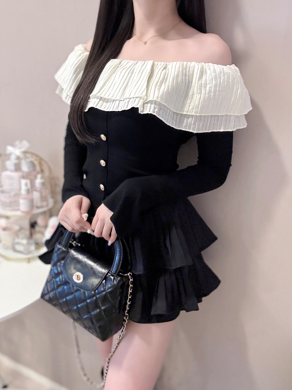 ゴールドボタンフリルオフショルTシャツ | 詳細画像5