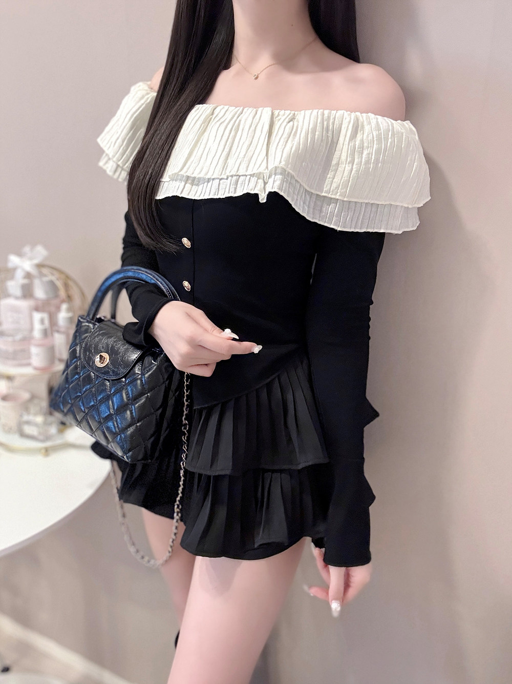 ゴールドボタンフリルオフショルTシャツ | 詳細画像8