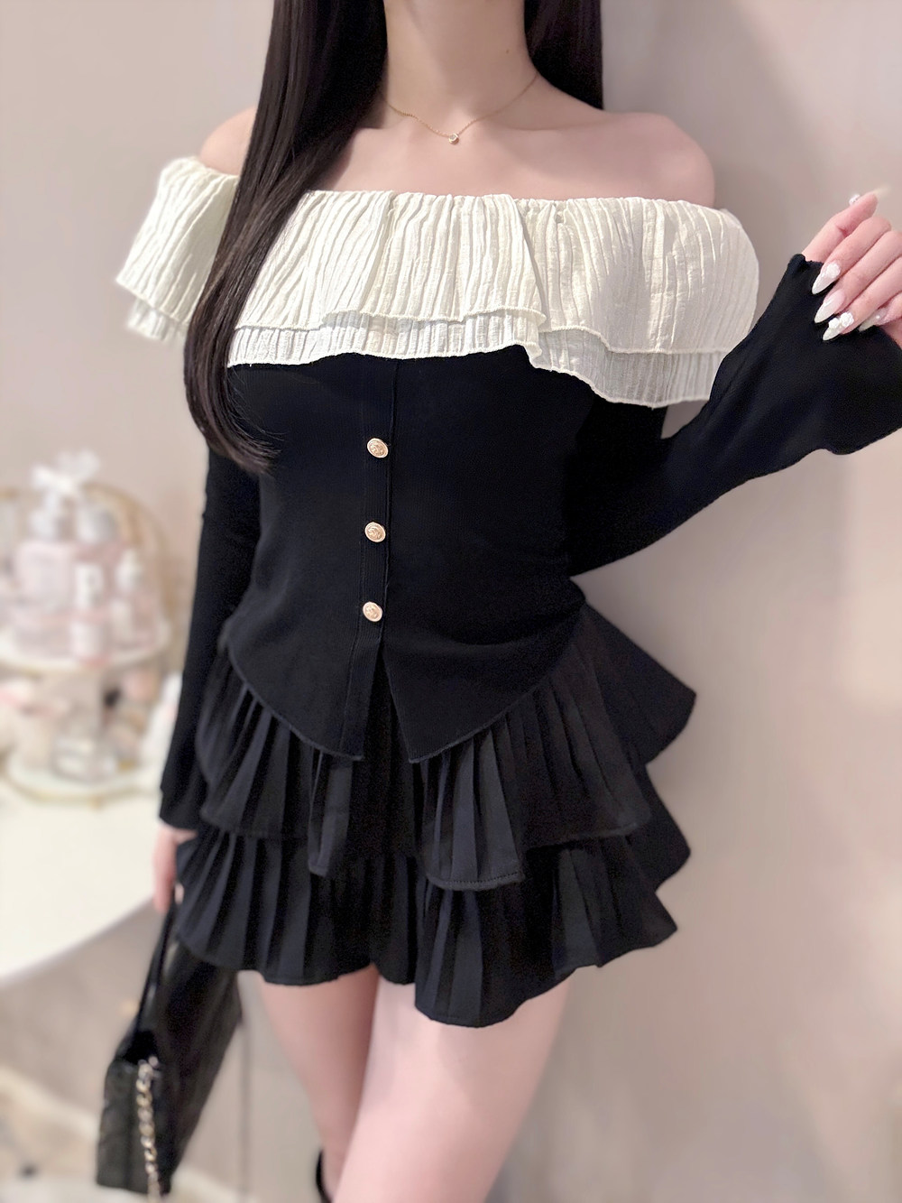 ゴールドボタンフリルオフショルTシャツ | 詳細画像9