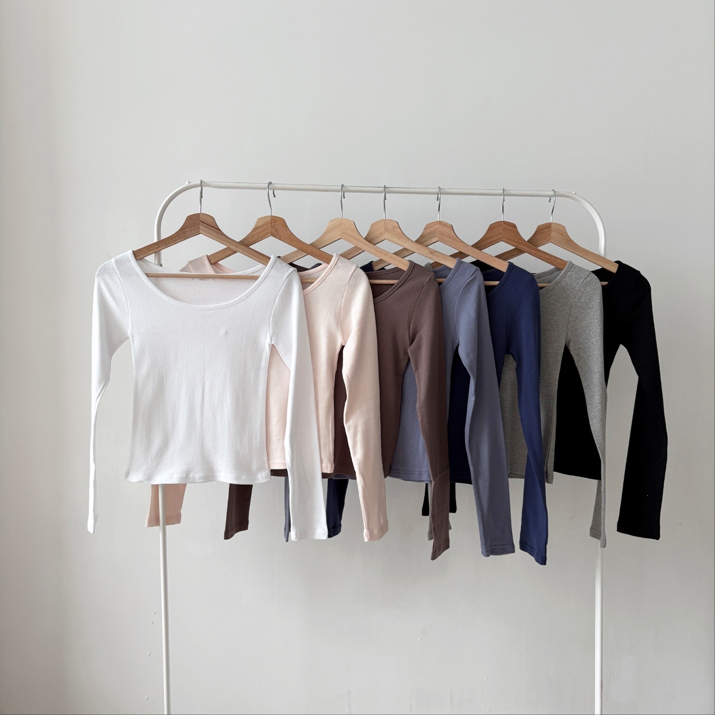 ワイドネックスリム長袖Tシャツ | 詳細画像3