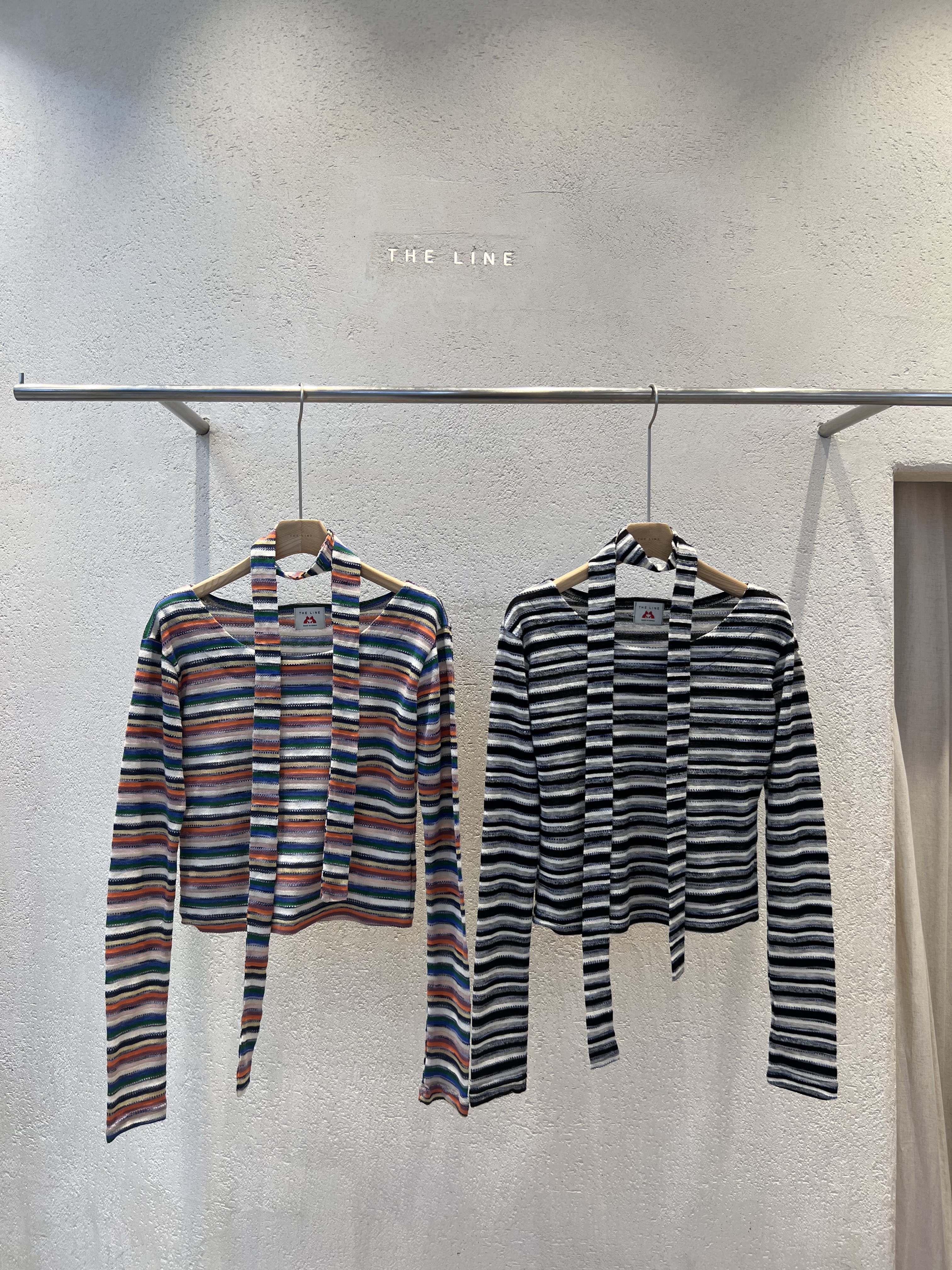 ストラップ付ボートネックマルチボーダーTシャツ | 詳細画像12