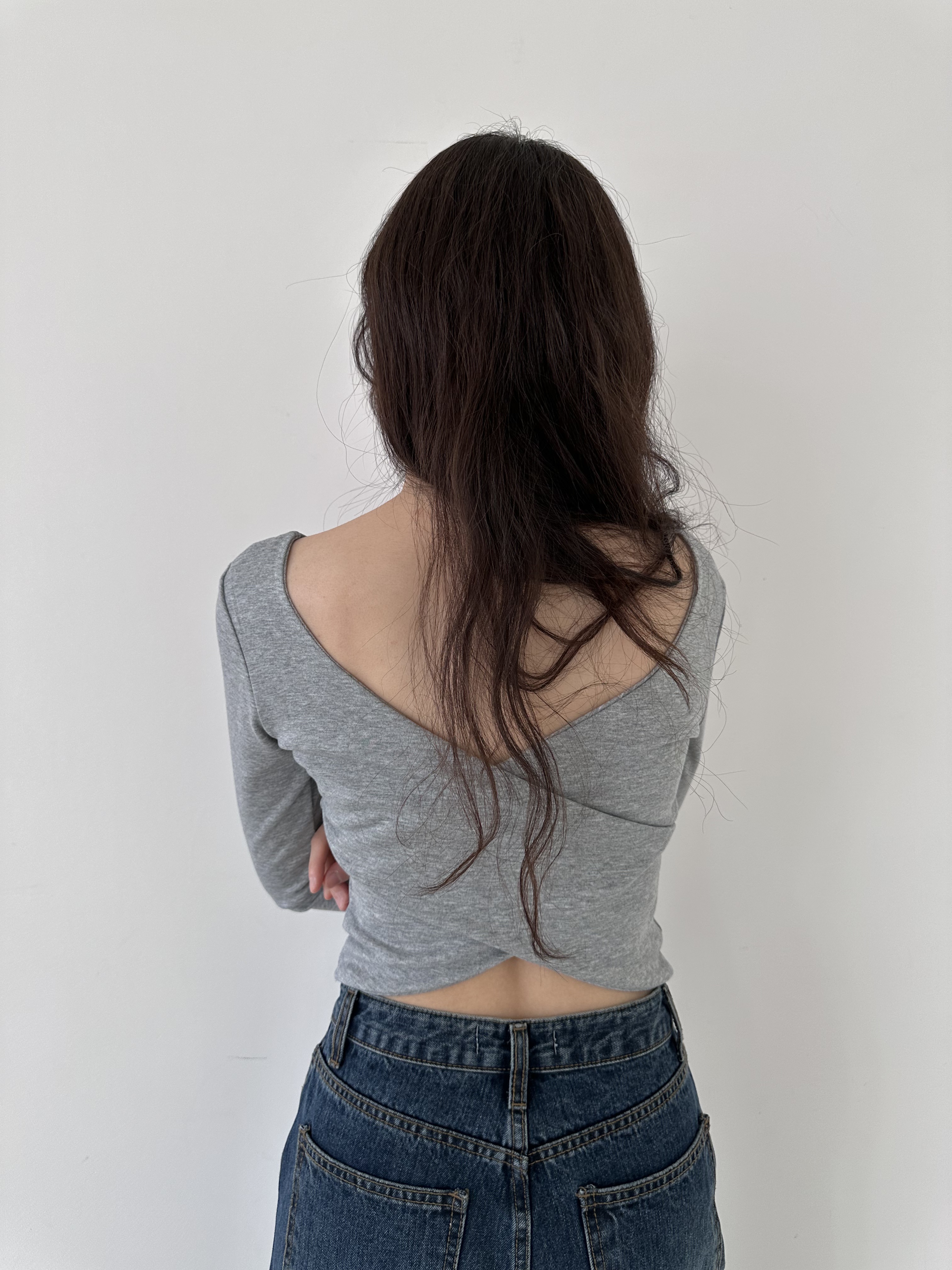 バッククロスクロップドTシャツ | 詳細画像4