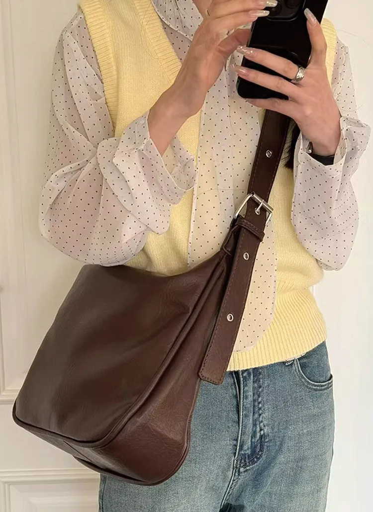 アイレットストラップショルダーバッグ | whosbag | 詳細画像1