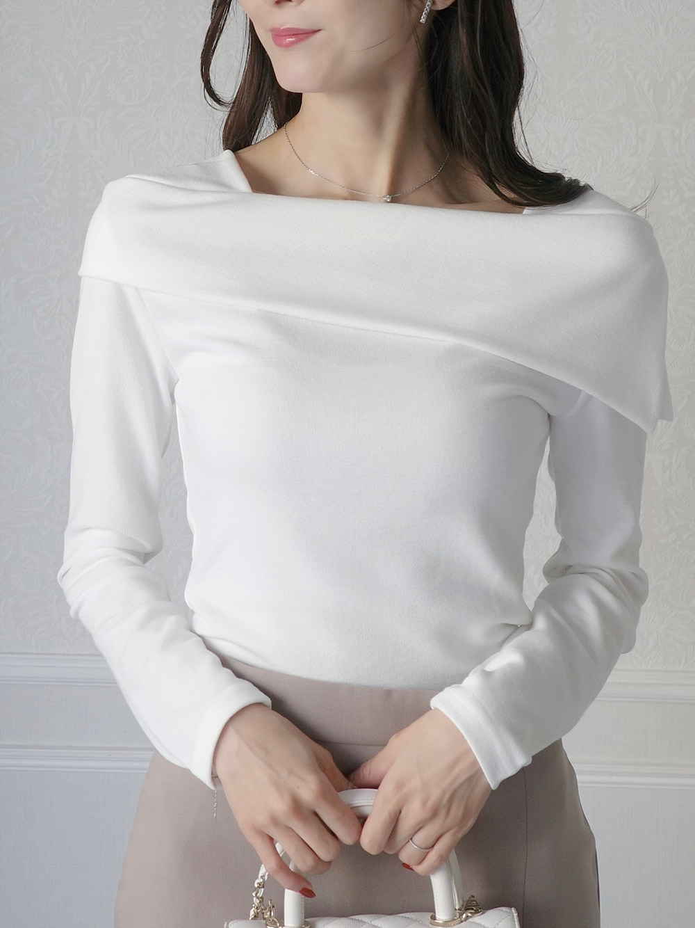 オフショル風スリム長袖Tシャツ | 詳細画像4