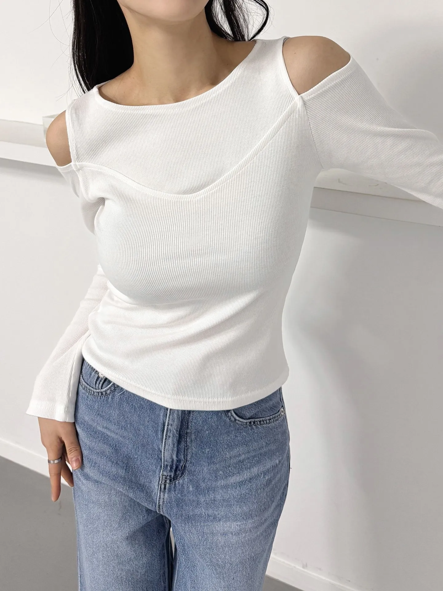 レイヤード風オープンショルダーリブTシャツ | 詳細画像1