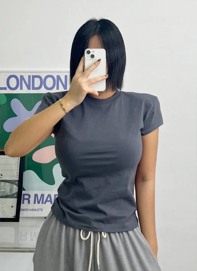 ショルダーパッド半袖クロップドTシャツ | 詳細画像1