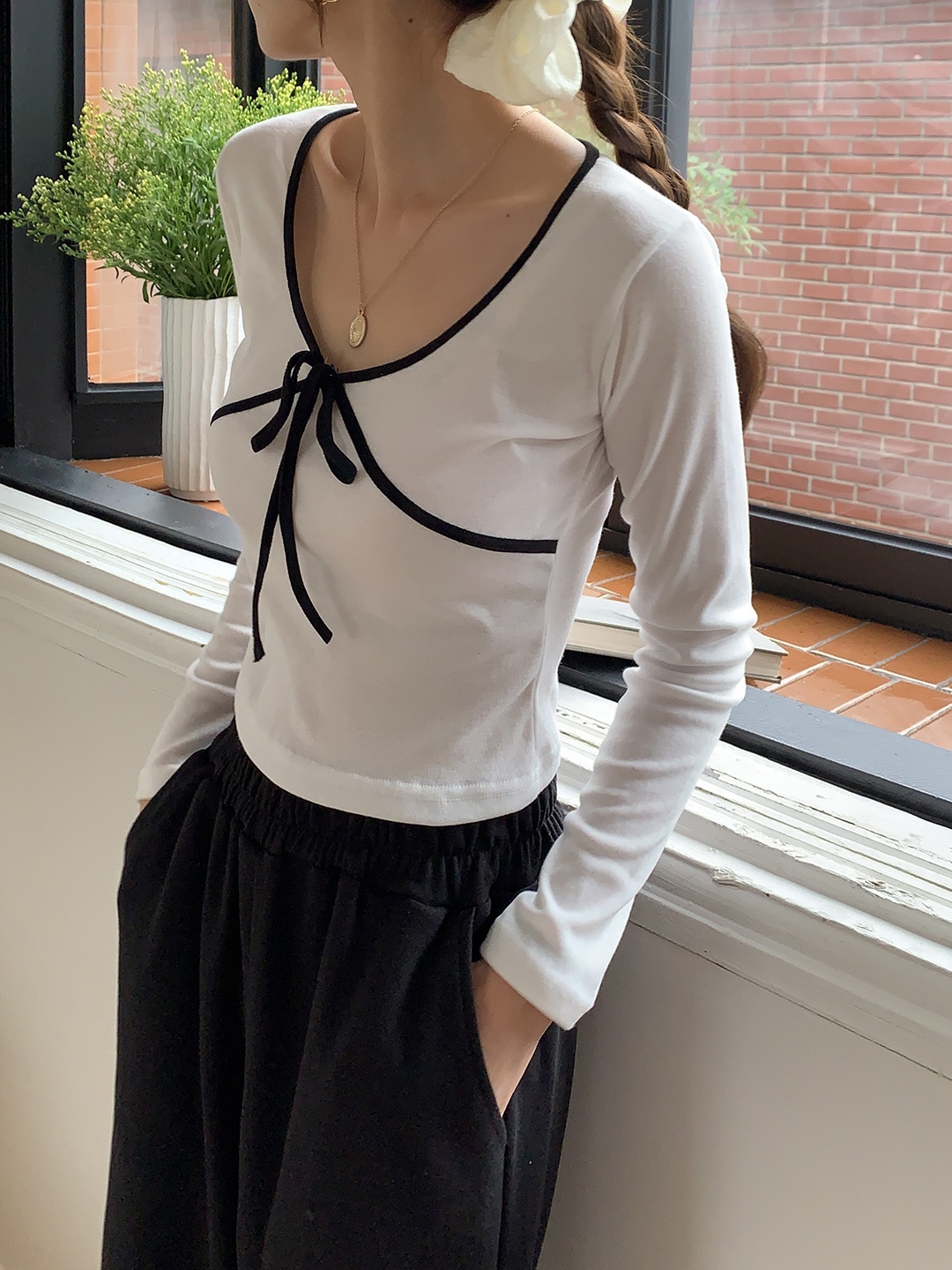 配色リボンクロスVネックTシャツ | 詳細画像18