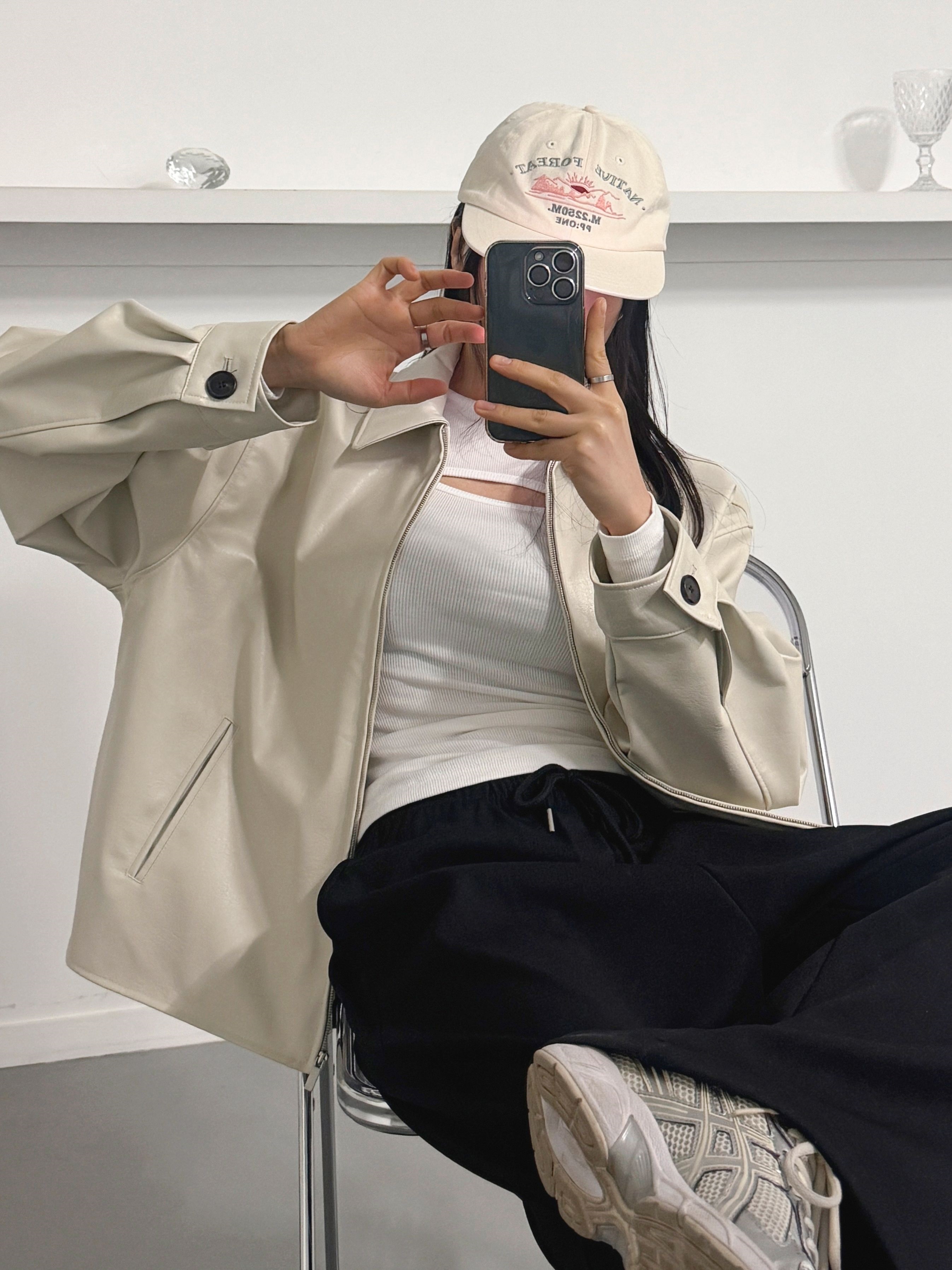 レザー調バックゴムカラージャンパー | 詳細画像11