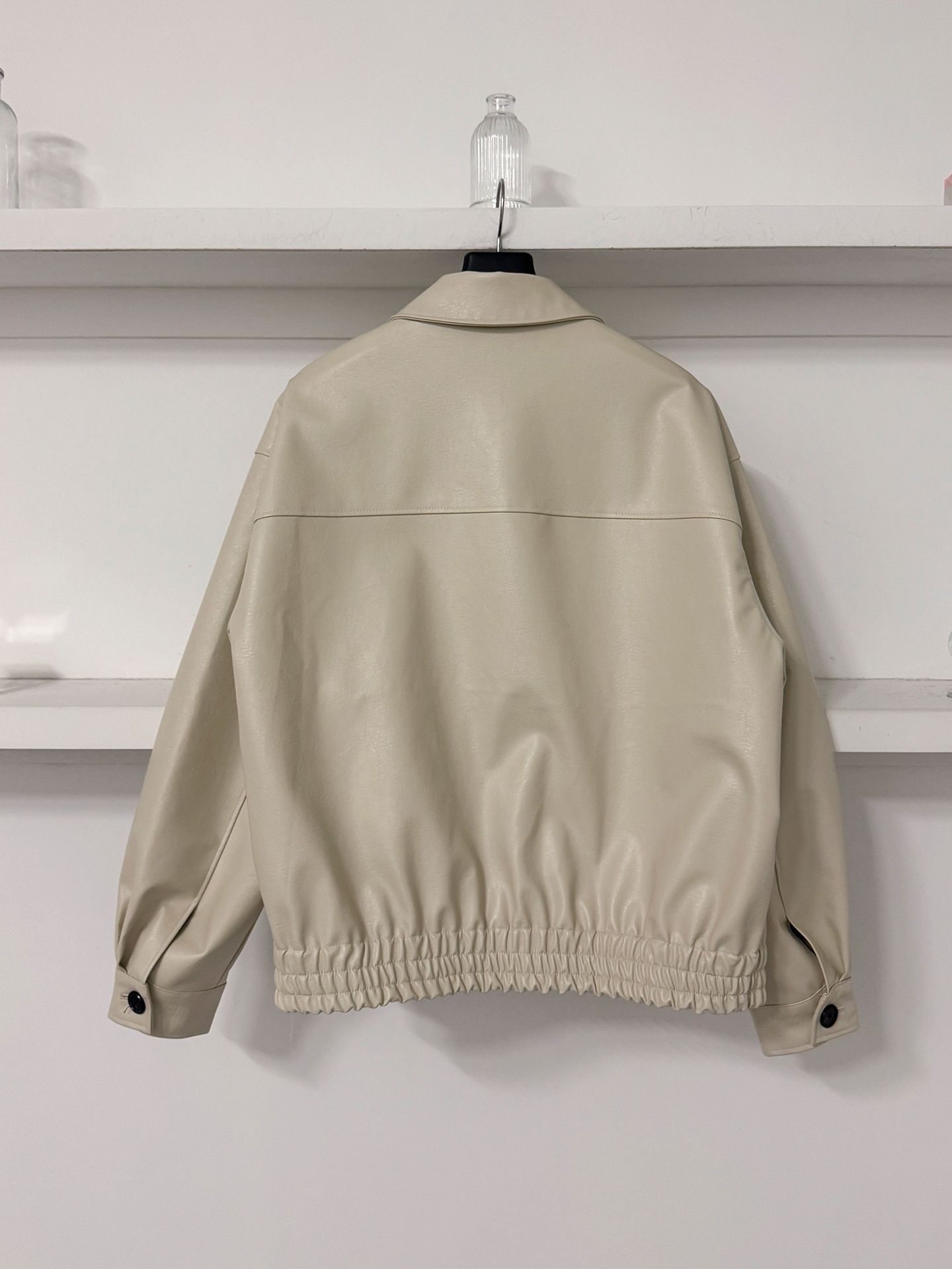 レザー調バックゴムカラージャンパー | 詳細画像18