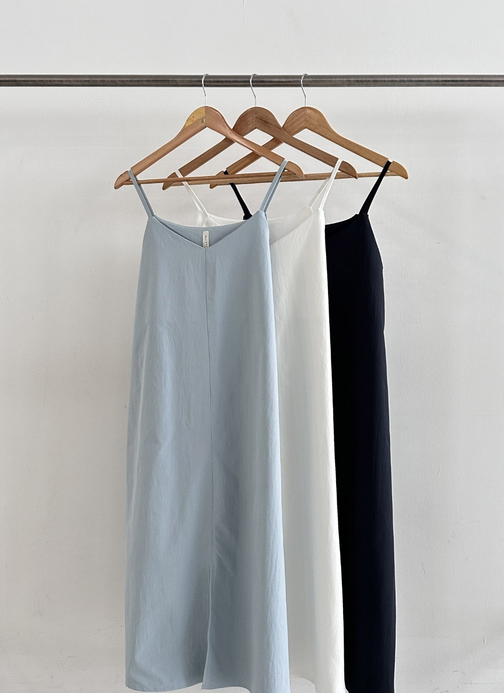 Vネックリボンスリットキャミワンピース | 詳細画像17