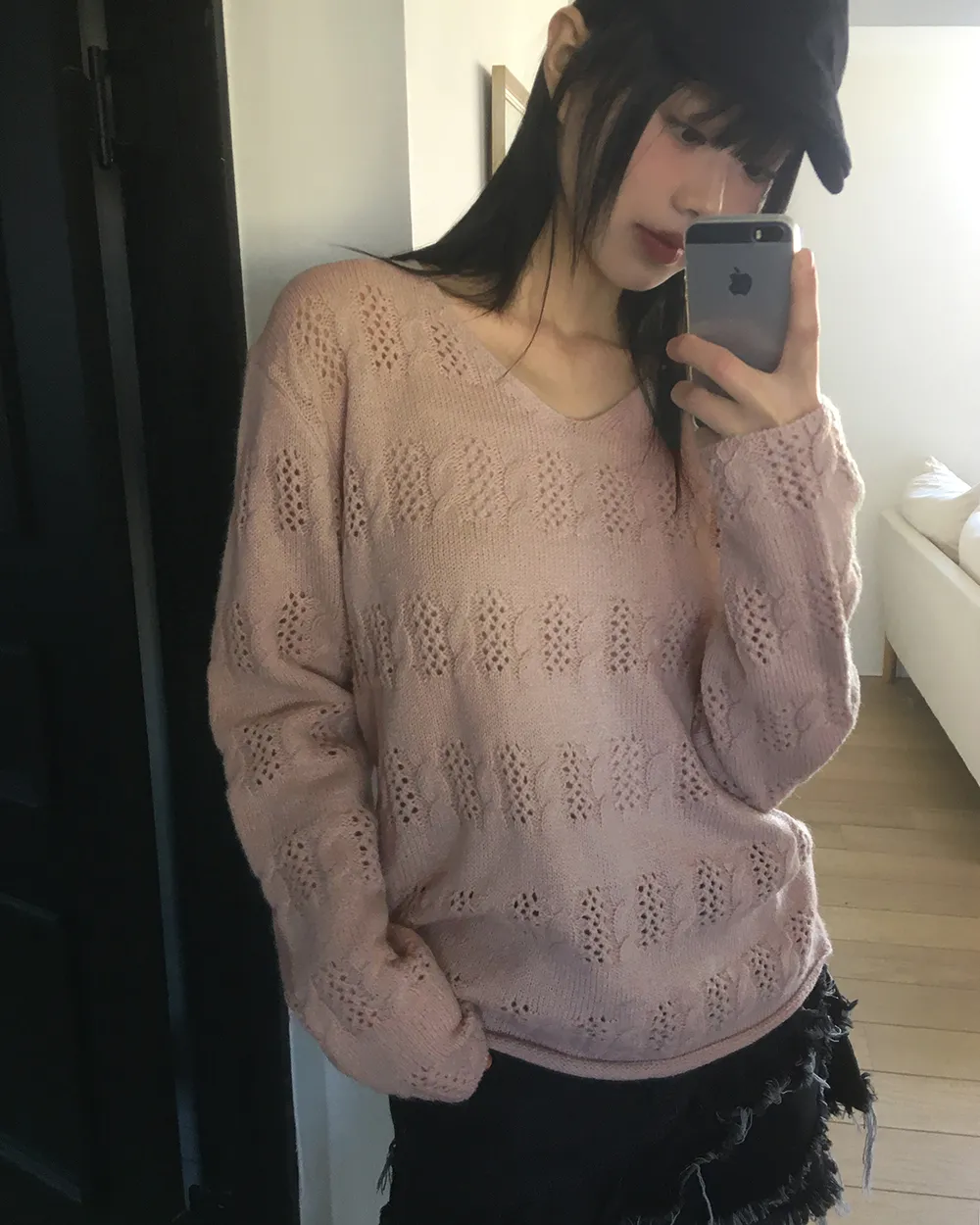 Vネックパンチングケーブルニット | WONDERWONDER | 詳細画像1
