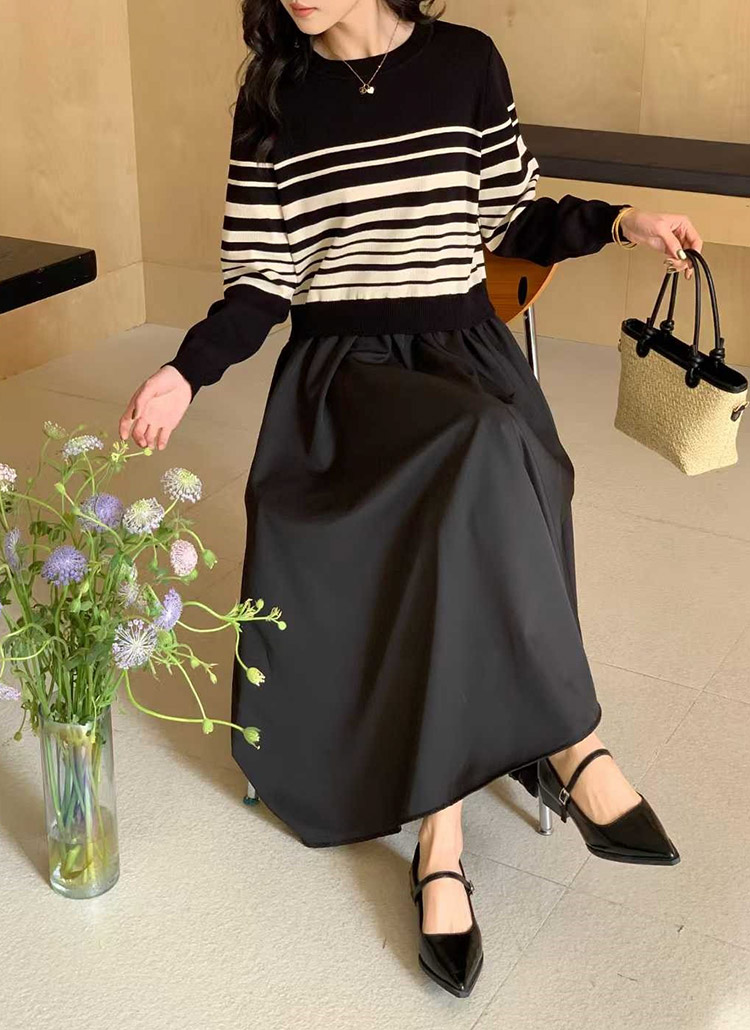 プリーツプリーズ　プリーツワンピース ドッキング　ボーダー　大きいサイズ プリーツプリーズPLEATS PLEASE ボーダージャガードプリーツ