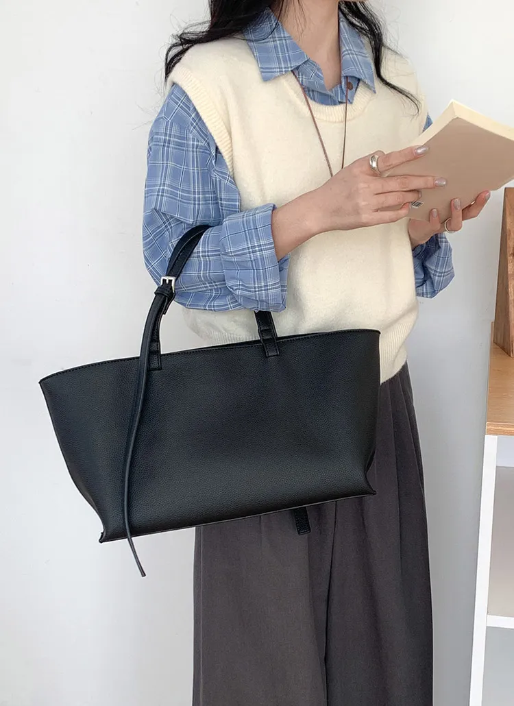 シボレザー調ベルトハンドルバッグ | whosbag | 詳細画像1