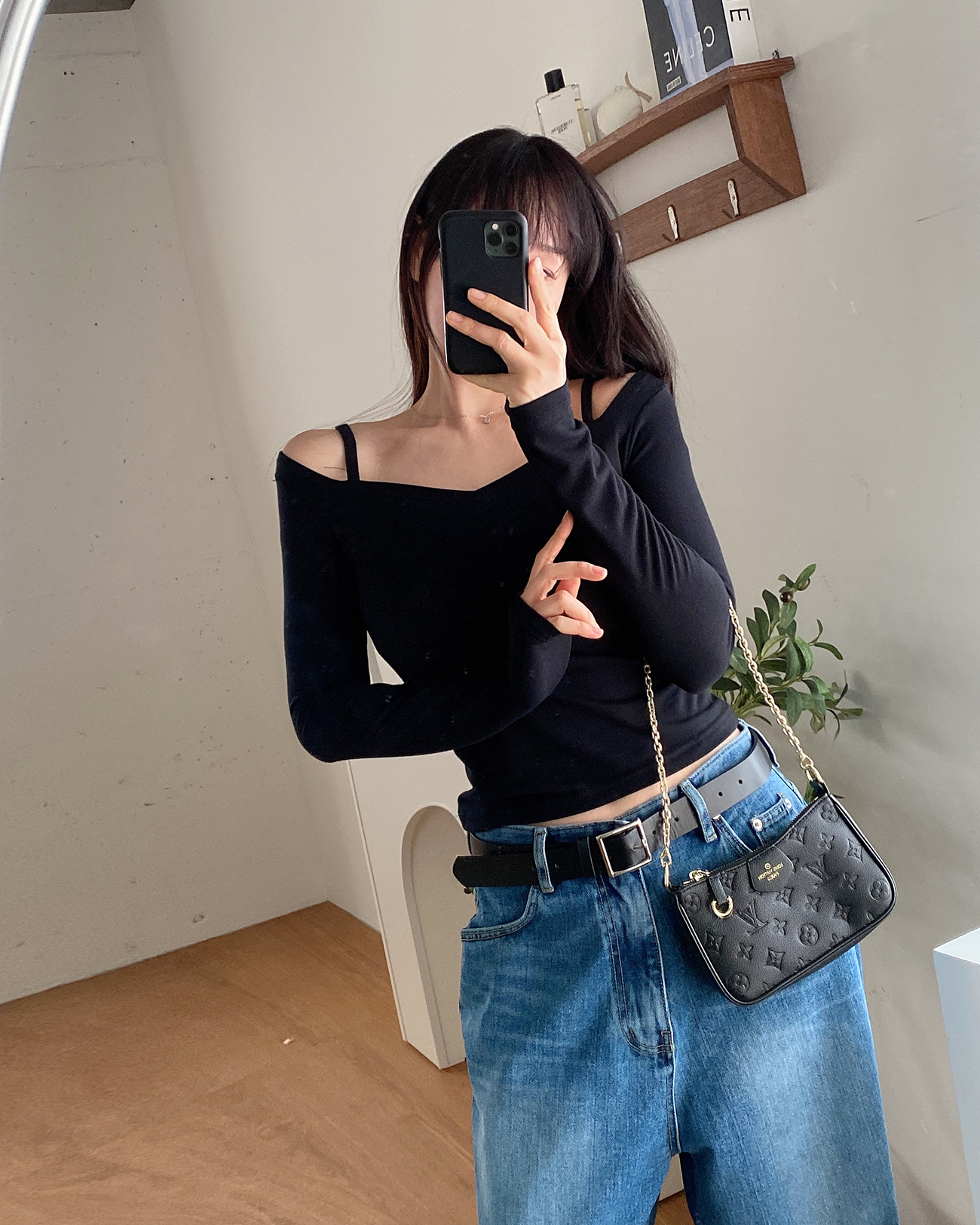 2WAYストラップダイヤネックTシャツ | 詳細画像17