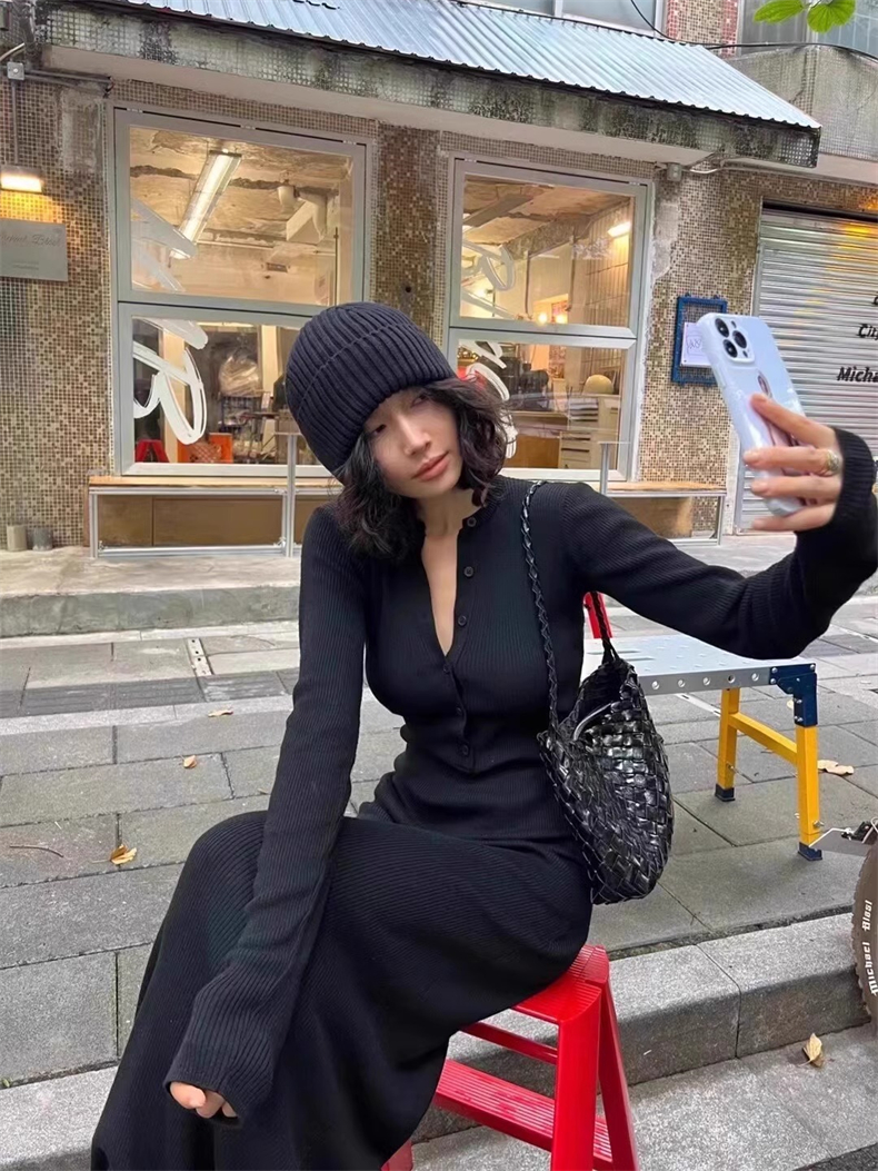 ハーフボタンリブニットマキシワンピース | 詳細画像10
