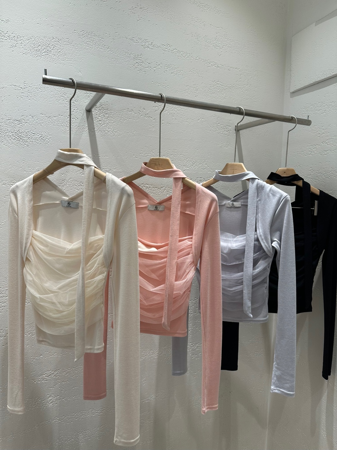 ストラップ付シフォンボレロネックTシャツ | 詳細画像19