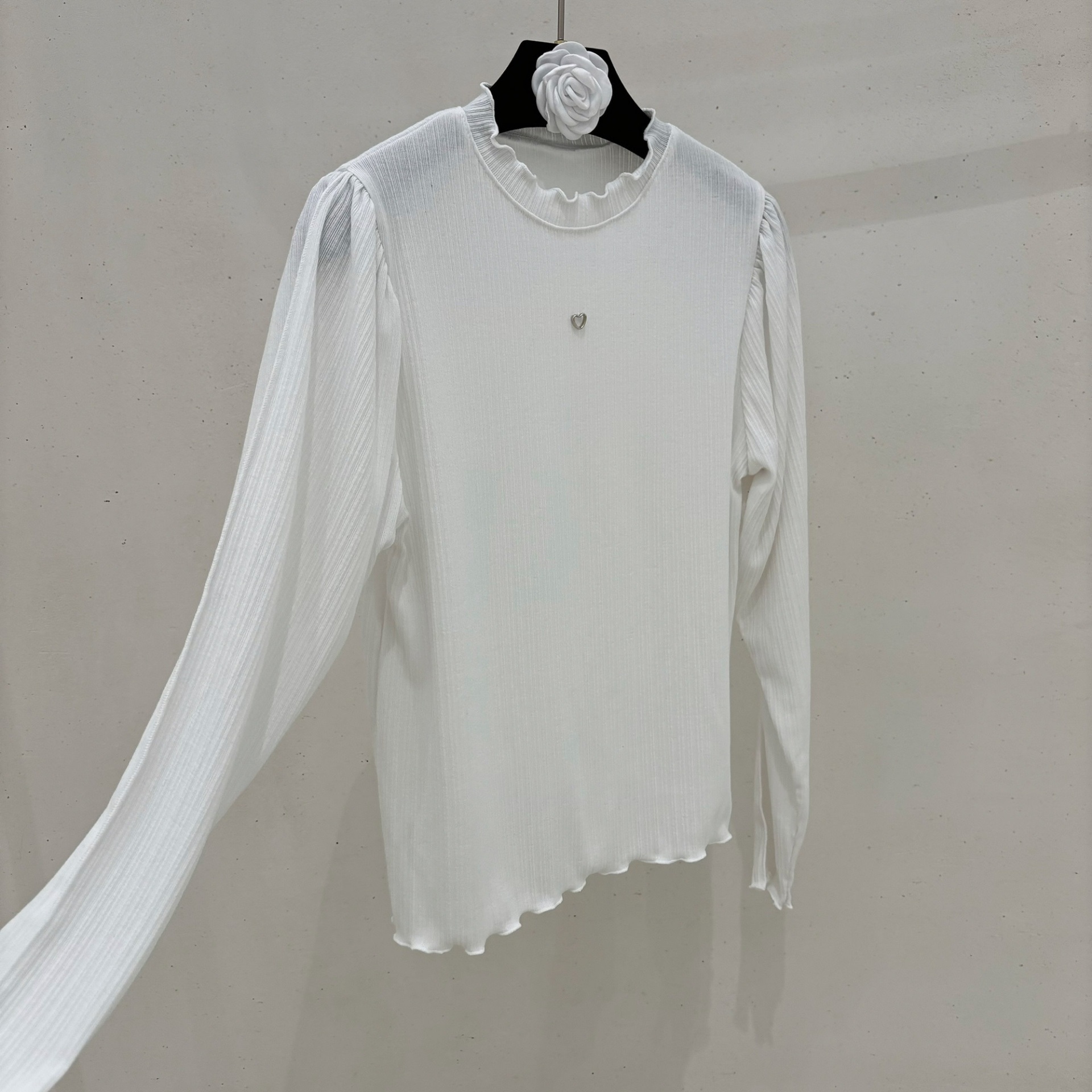 ハートチャームメロウハーフネックリブTシャツ | 詳細画像10