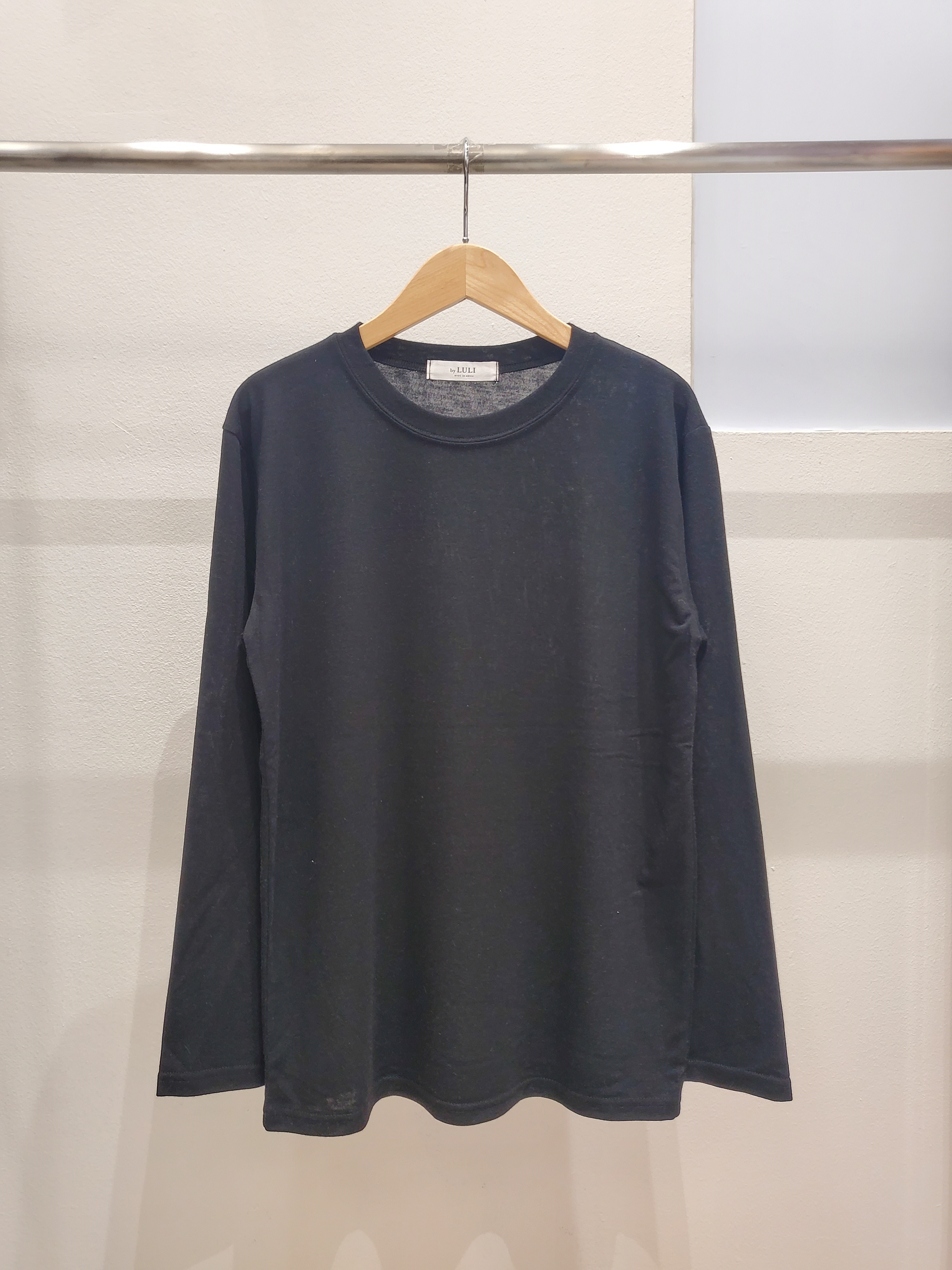 ラウンドネック長袖Tシャツ | 詳細画像15