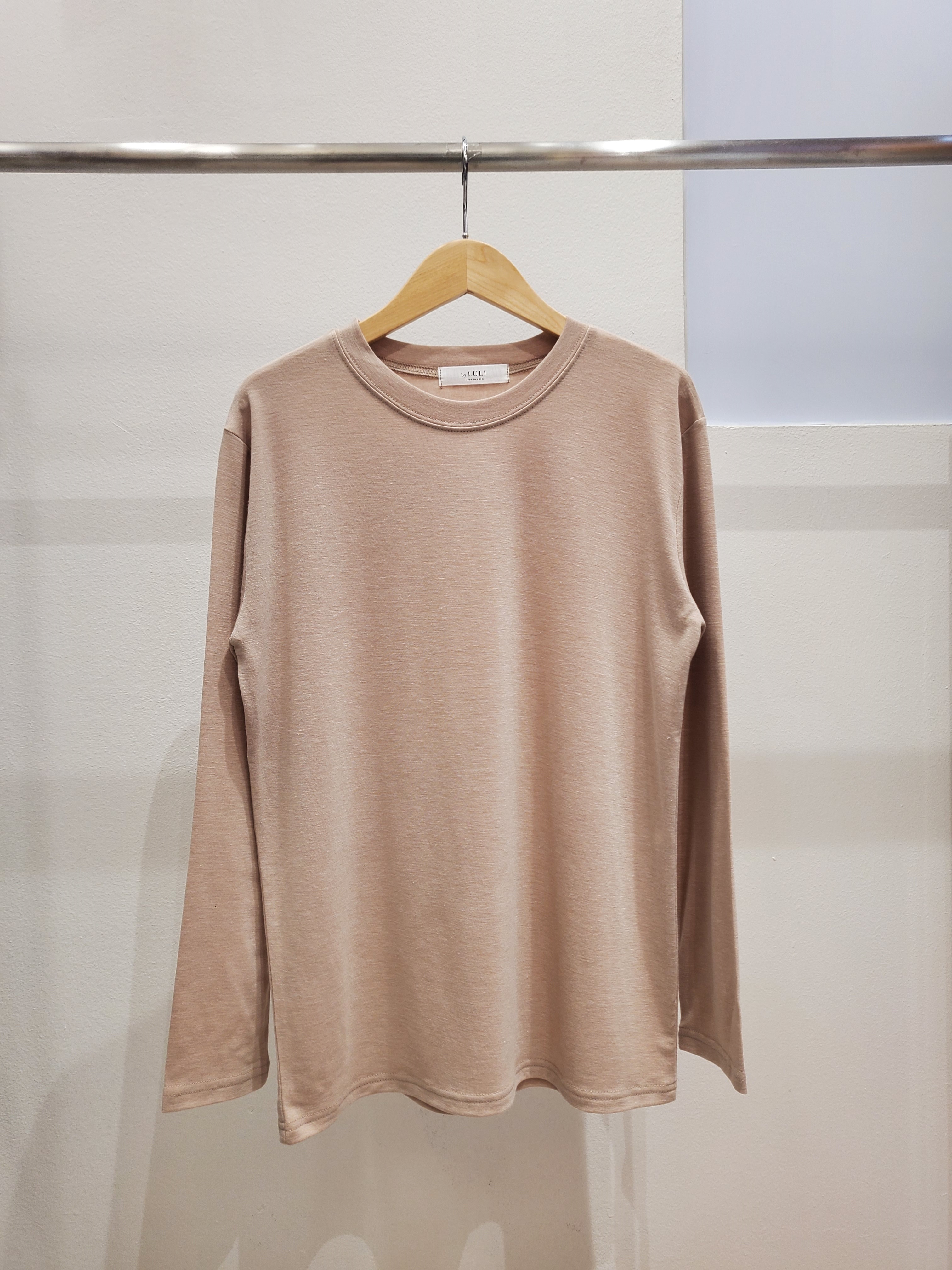 ラウンドネック長袖Tシャツ | 詳細画像17