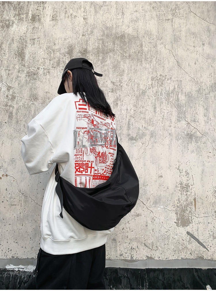 2WAYナイロンハーフムーンバッグ | 詳細画像14