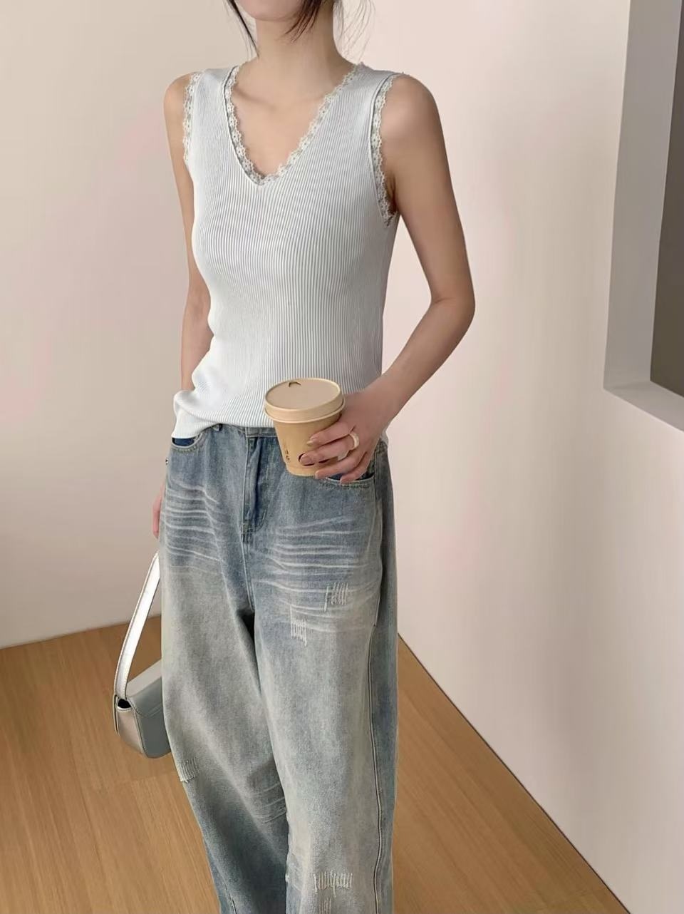 レースVネックリブニットタンクトップ | 詳細画像5