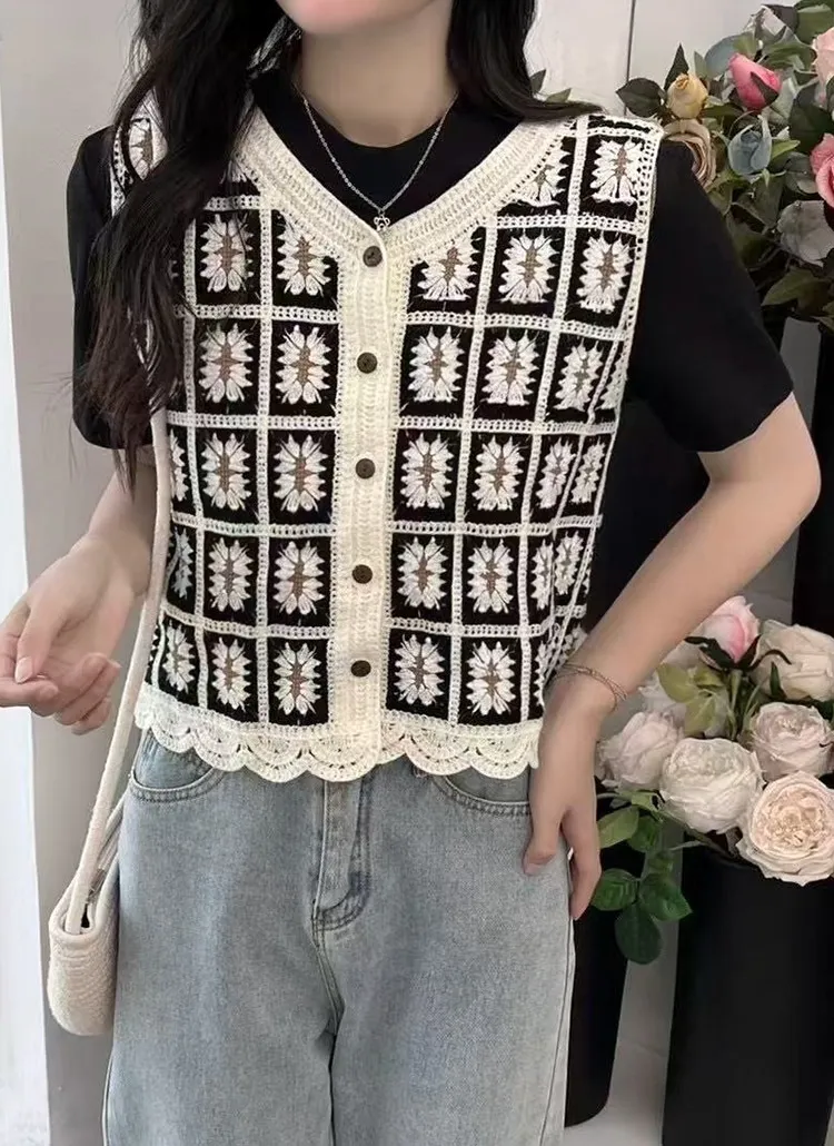スカラップボタンクロシェニットベスト | 詳細画像1