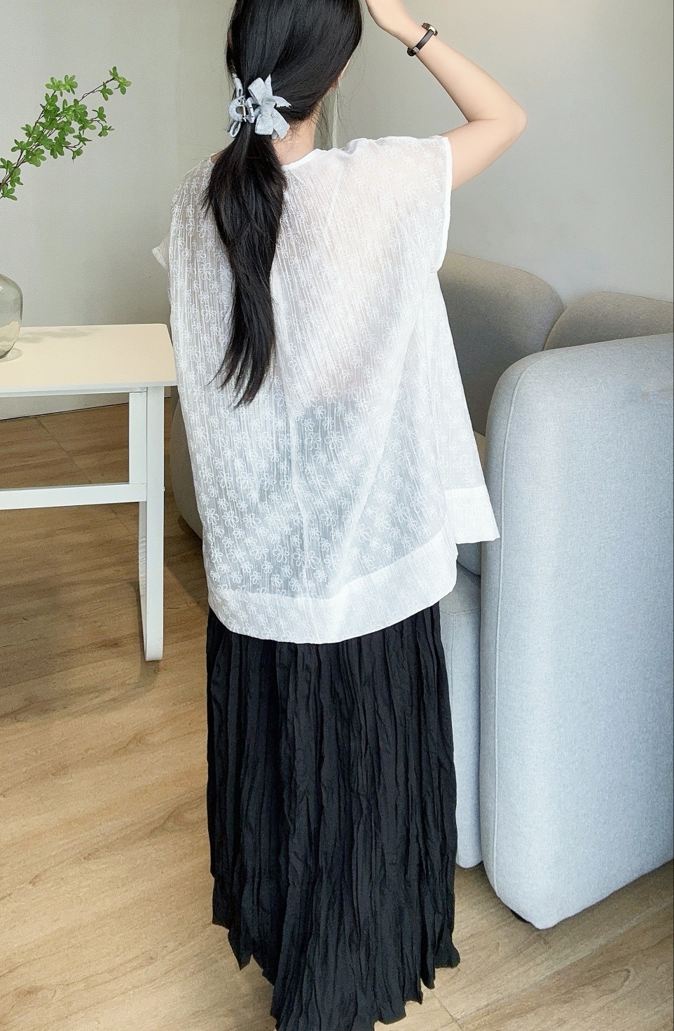花柄刺繍スリットフレンチブラウス | 詳細画像13