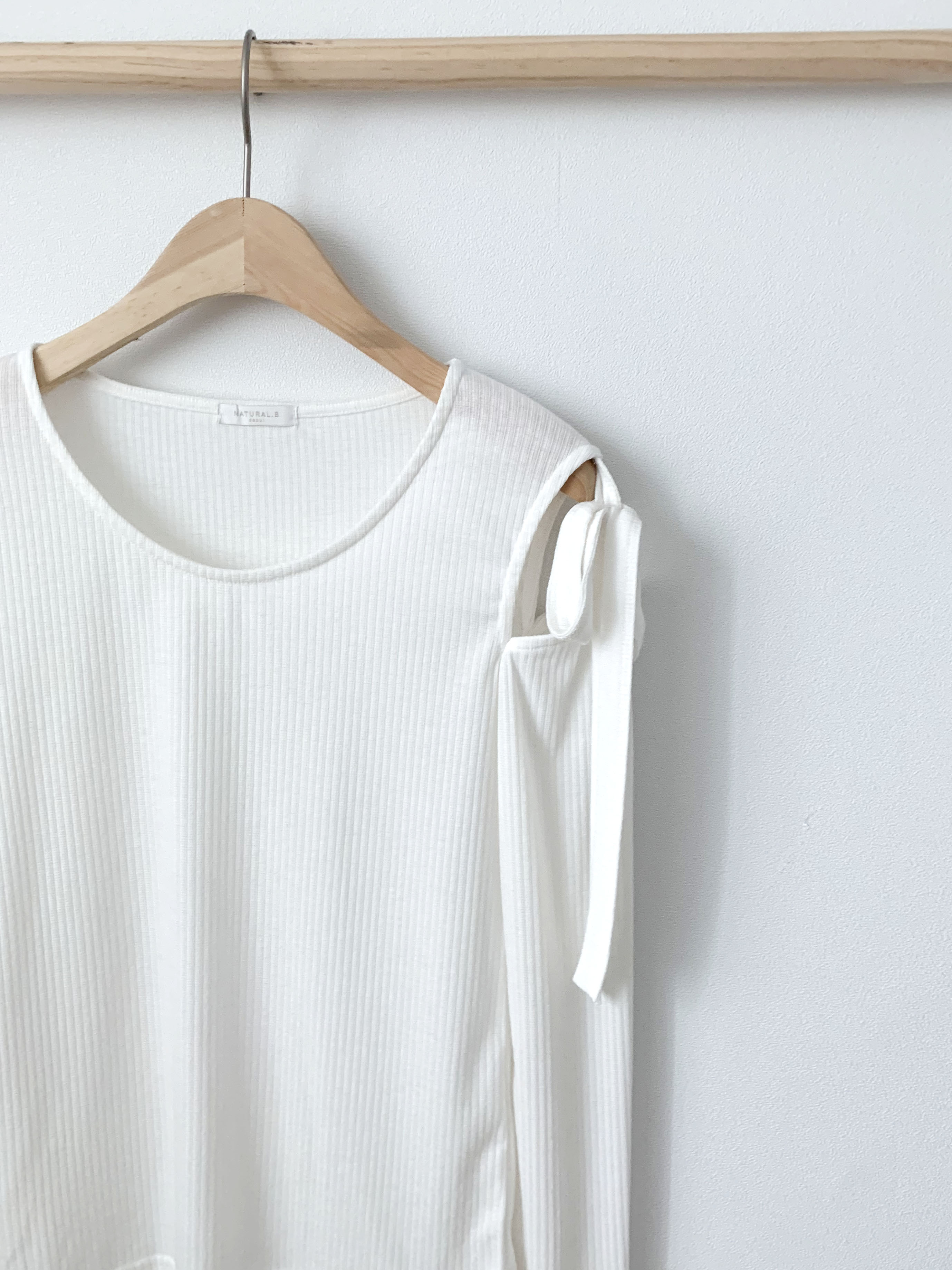 リボンアシメオープンショルダーリブTシャツ | 詳細画像19
