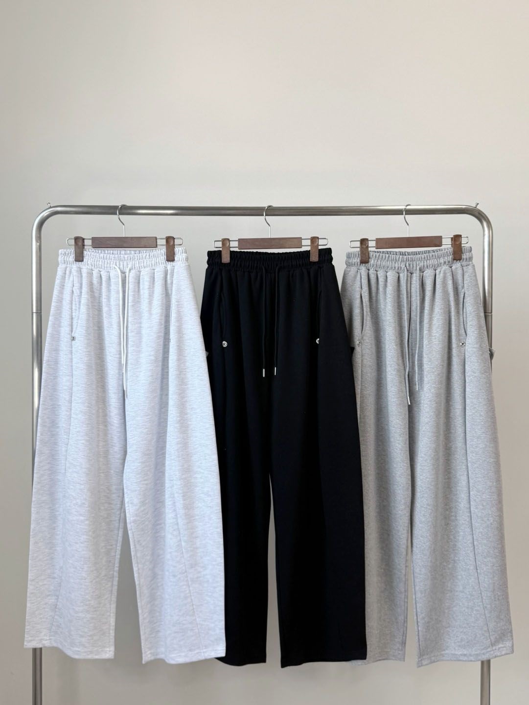 ドロストボタンストラップワイドスウェットパンツ | 詳細画像20