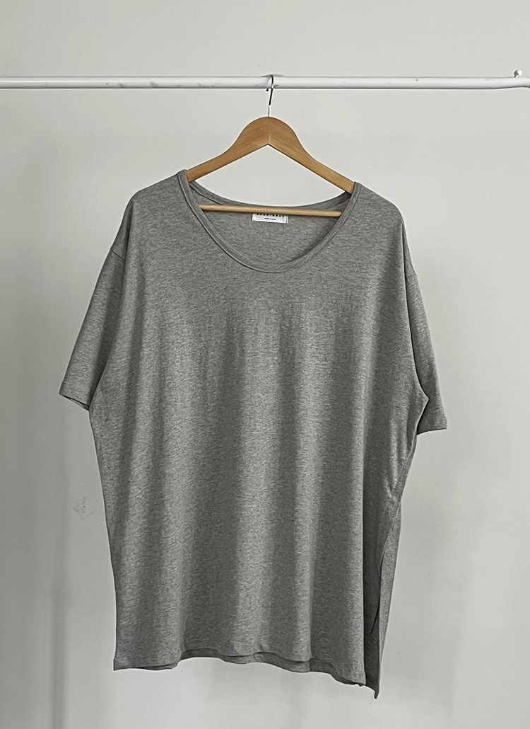 UネックスリットボクシーTシャツ | 詳細画像15
