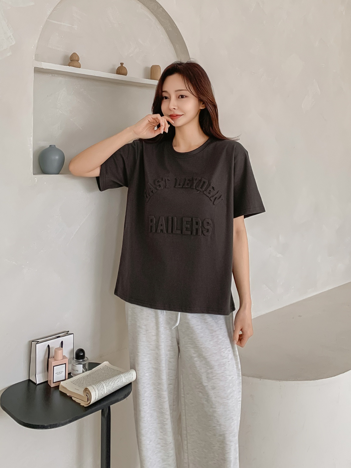 エンボスロゴ半袖Tシャツ | 詳細画像11