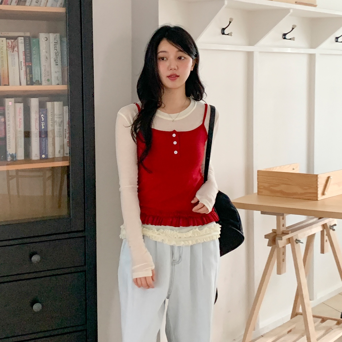 ハーフボタンフリルビスチェ&長袖TシャツSET | 詳細画像12