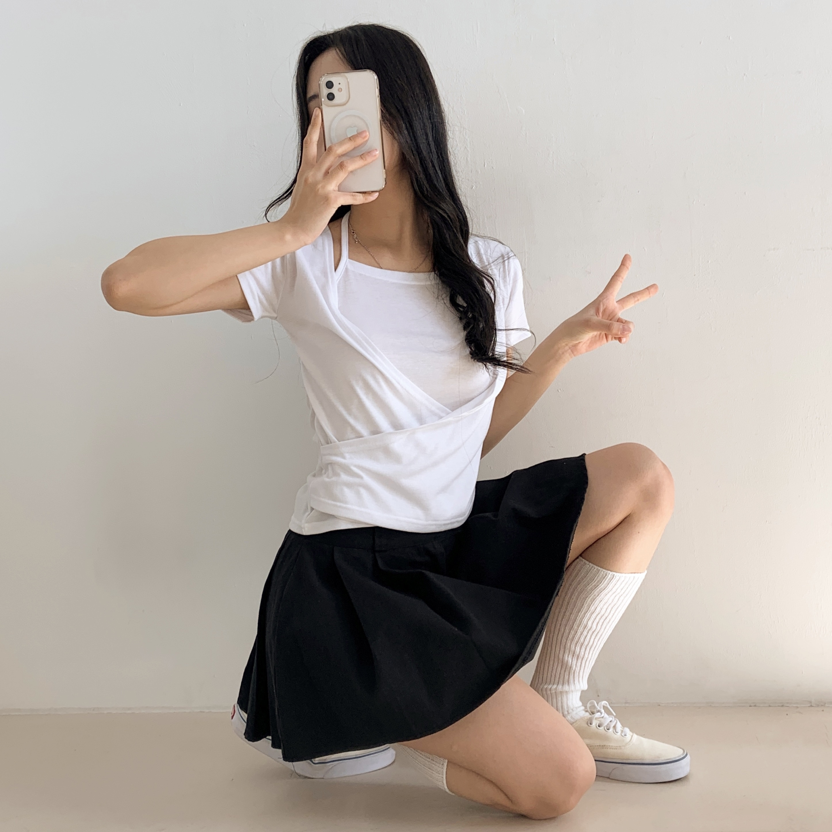 ホルターネックドレープラップ半袖Tシャツ | 詳細画像17