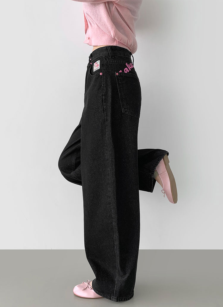 ピンクリベットバック刺繍バルーンデニムパンツ | レディース