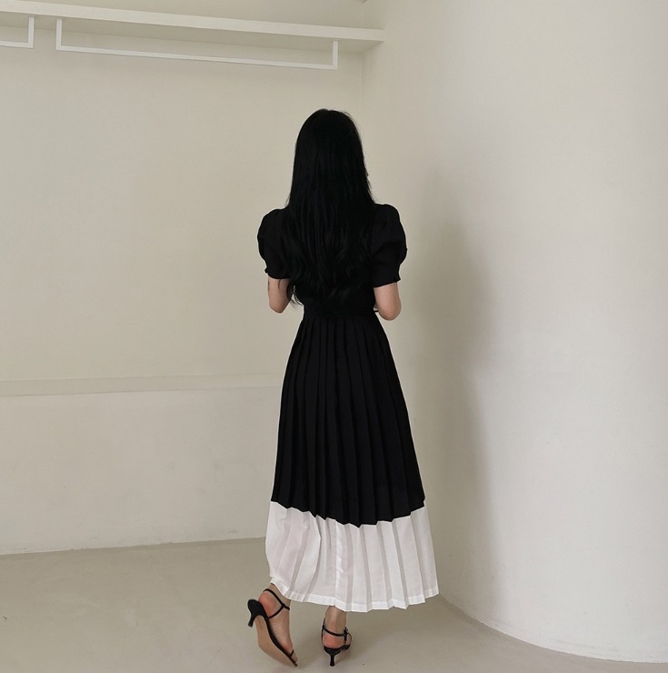 ストラップ付スクエアパフ半袖プリーツ配色ワンピース | 詳細画像7