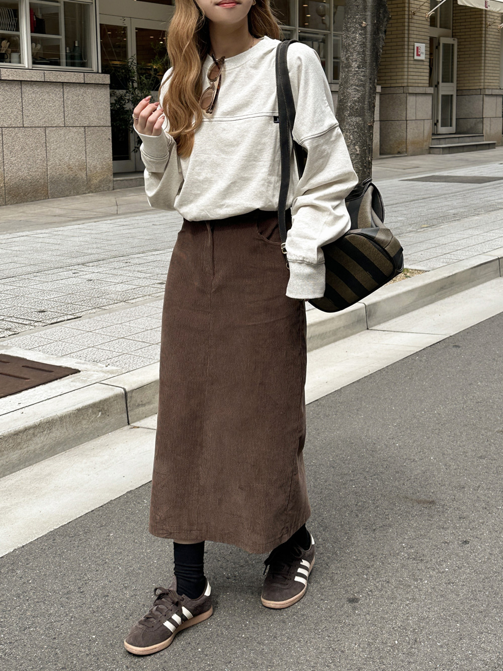 バックゴムコーデュロイIラインスカート | 詳細画像12