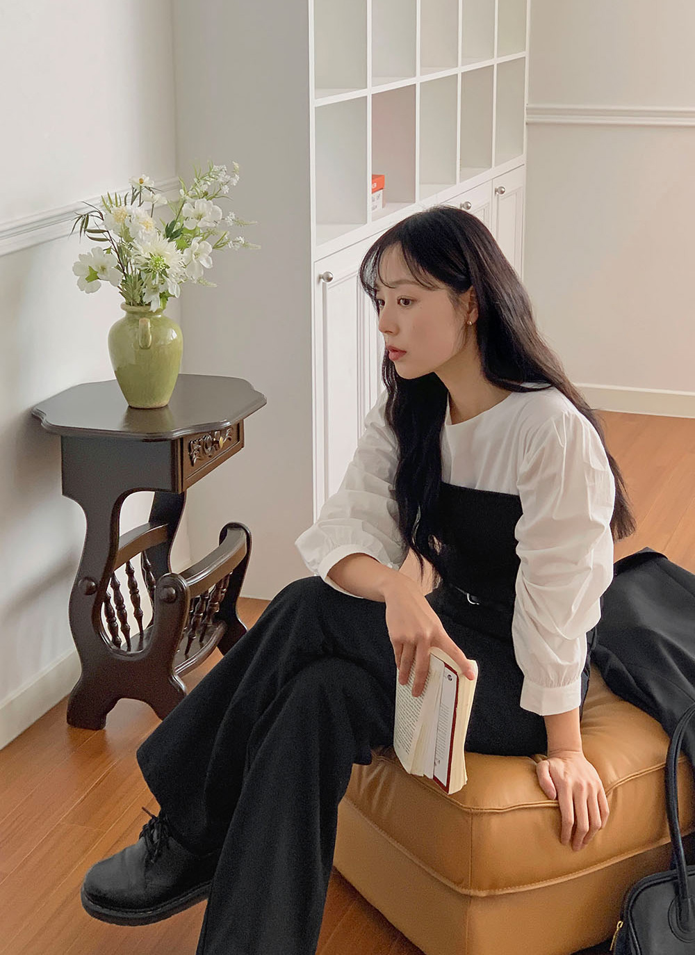 ラウンドネックパフスリーブブラウス | レディースファッション通販